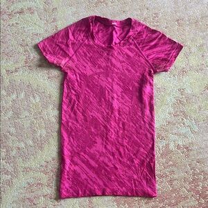 Lululemon Athletica Pink Fitted Polo Muscle Tee